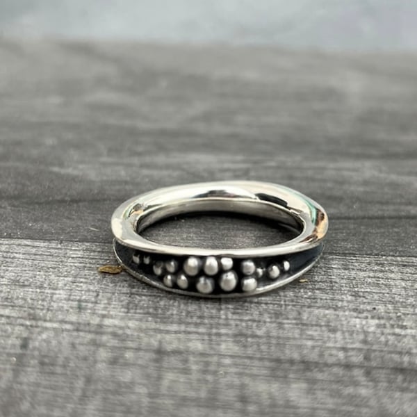 Waterfall Ring, silver balls ring, freeform ring, water ring, wavy ring, silver