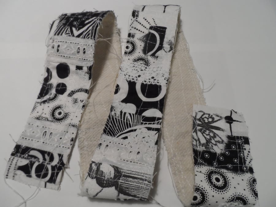 Snippet roll - black and white