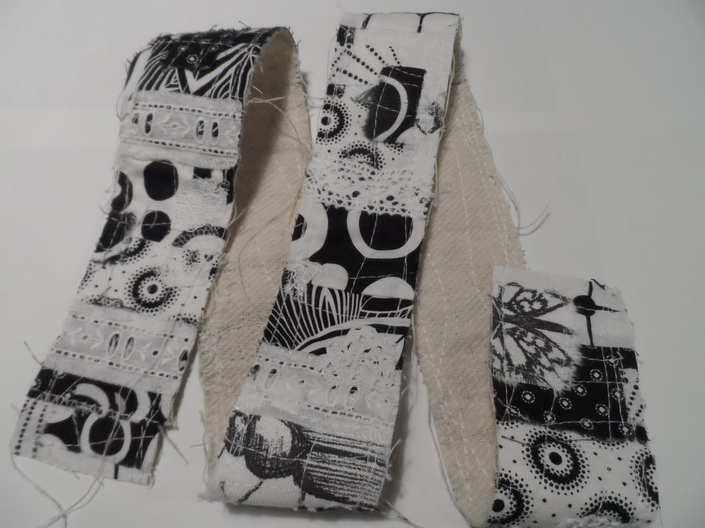 Snippet roll - black and white