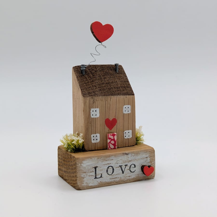 Love Cottage - Handmade Tiny Oak Home Decor 