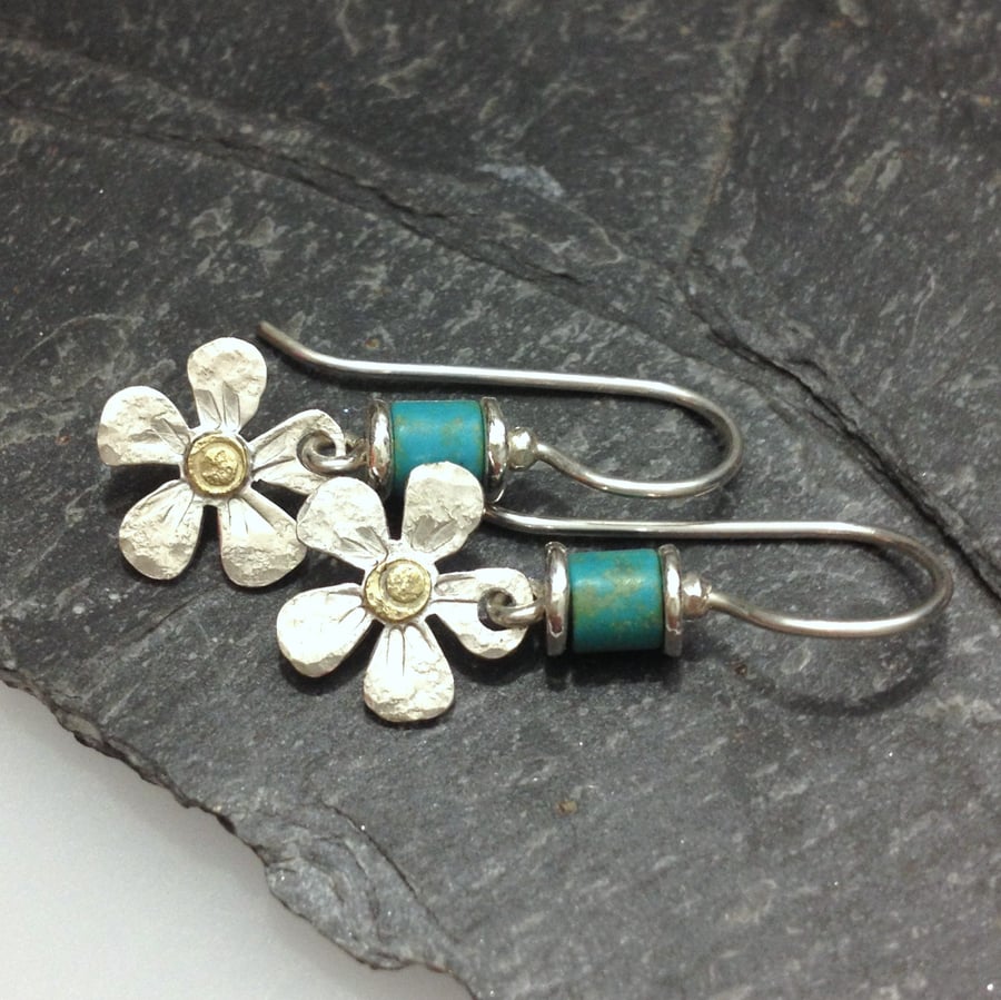 Sterling silver flower earrings with 18ct gold centres and turquoise beads