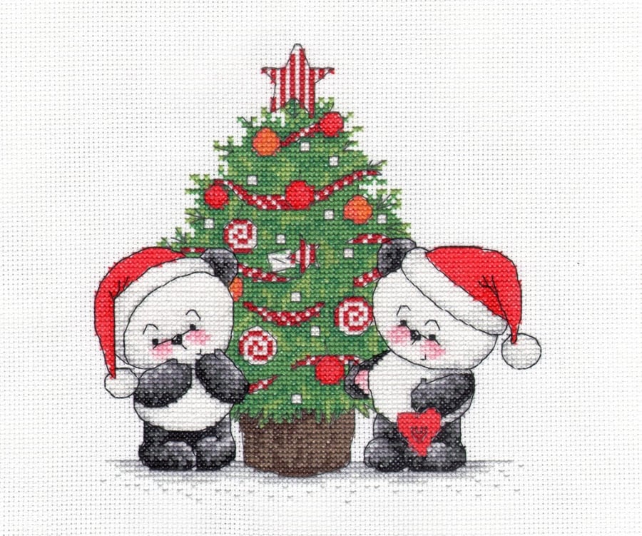 Party Paws Bamboo's Christmas tree cross stitch kit