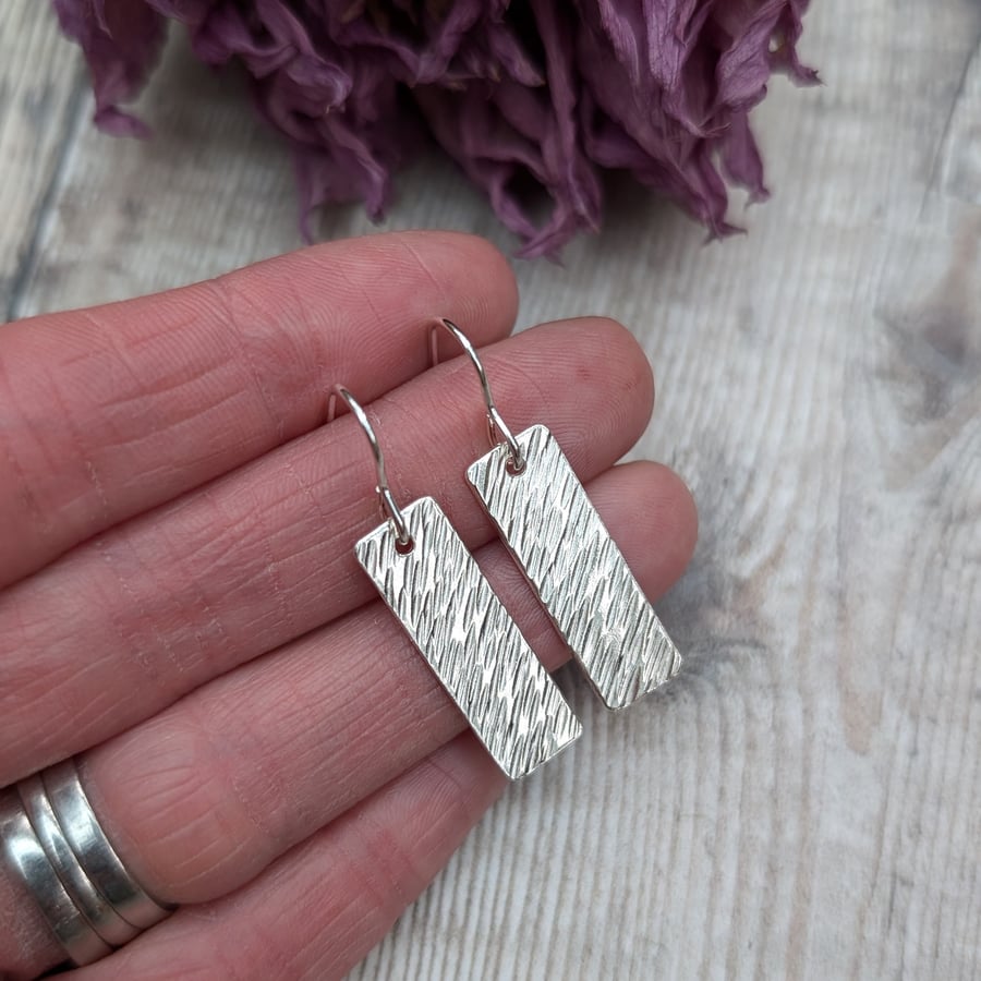 Sterling Silver Line Textured Rectangle Drop Earrings - JBJ1044
