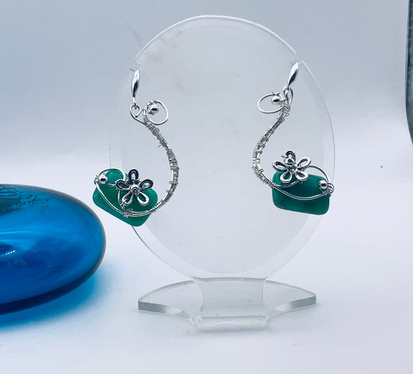 Charming Green Crysopase Rectangular Gemstone Floral Earrings