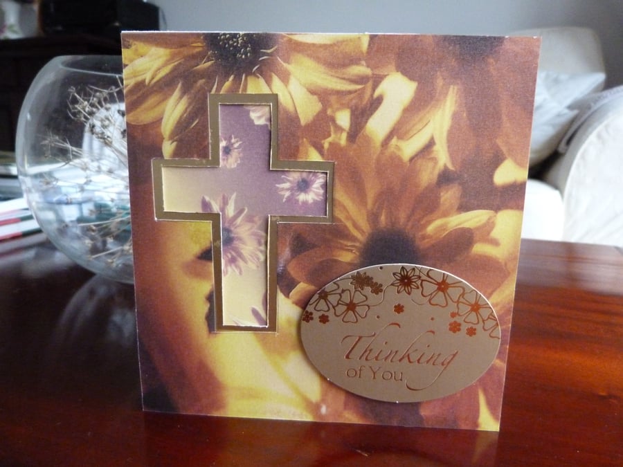 Golden Daisy Sympathy or Easter card