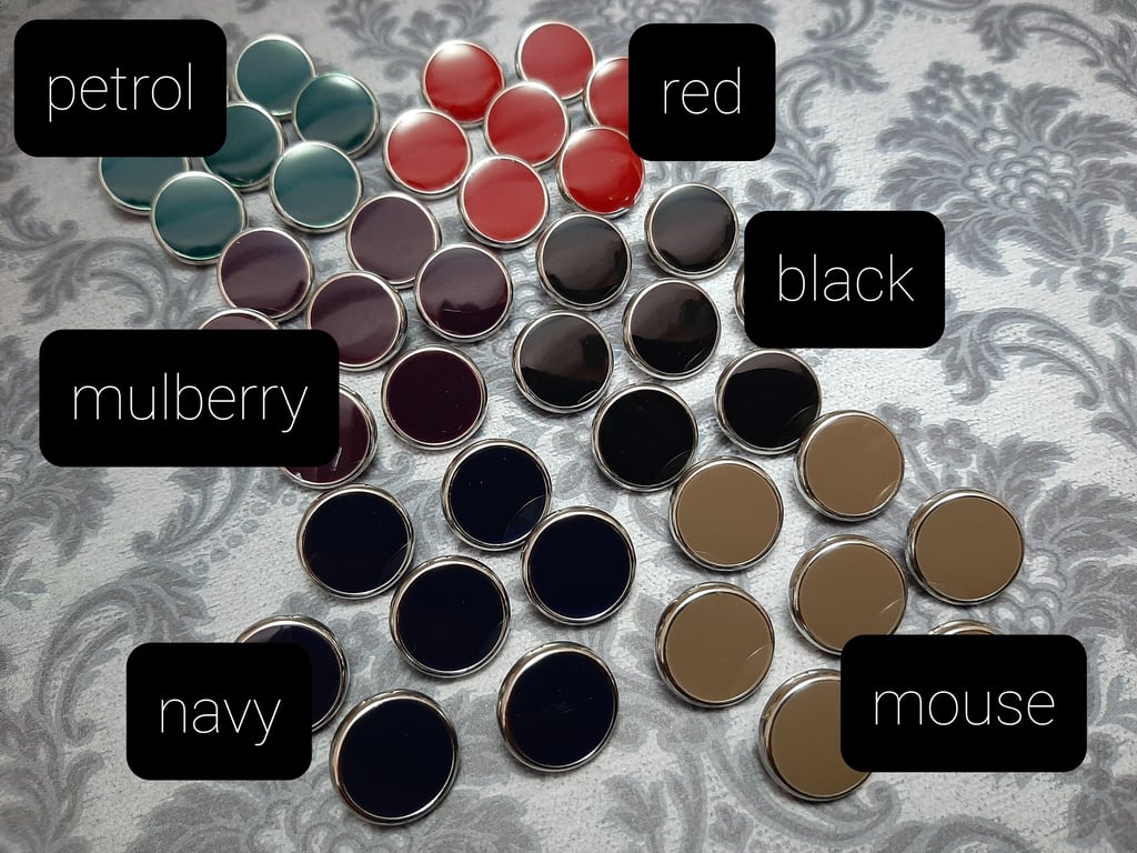 15mm 24 Ligne Enamel Silver Buttons