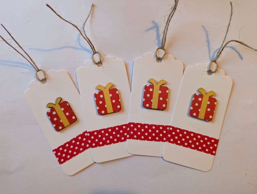 Homemade gift tags pack - polka dot present