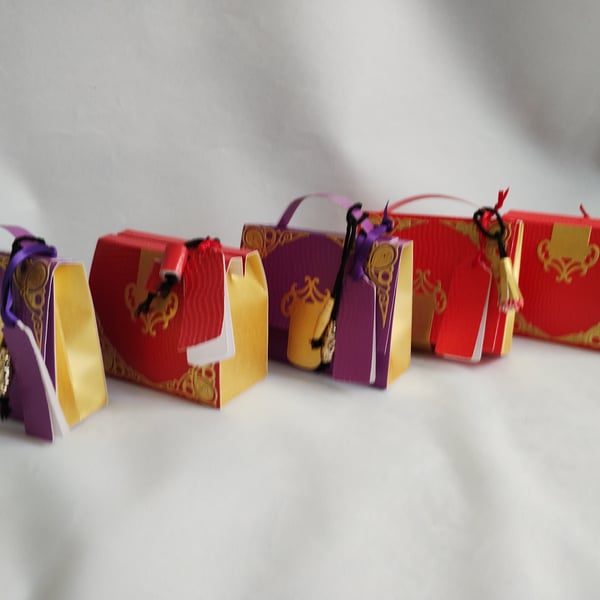 Tiny Gift Boxes - Perfect to gift a Gift Card a little differently 