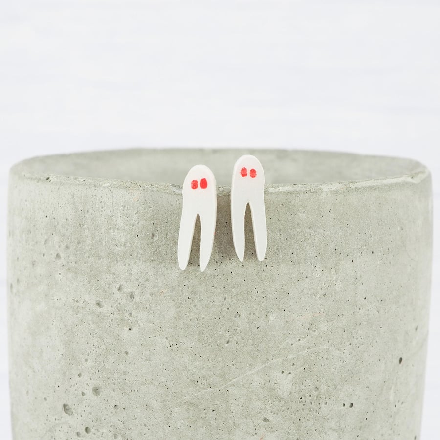 Fresno Nightcrawler titanium stud earrings - Acrylic hypoallergenic cryptids