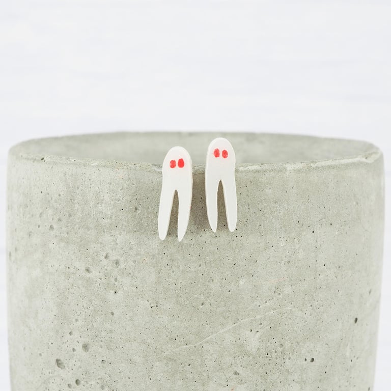 Fresno Nightcrawler titanium stud earrings - Acrylic hypoallergenic cryptids