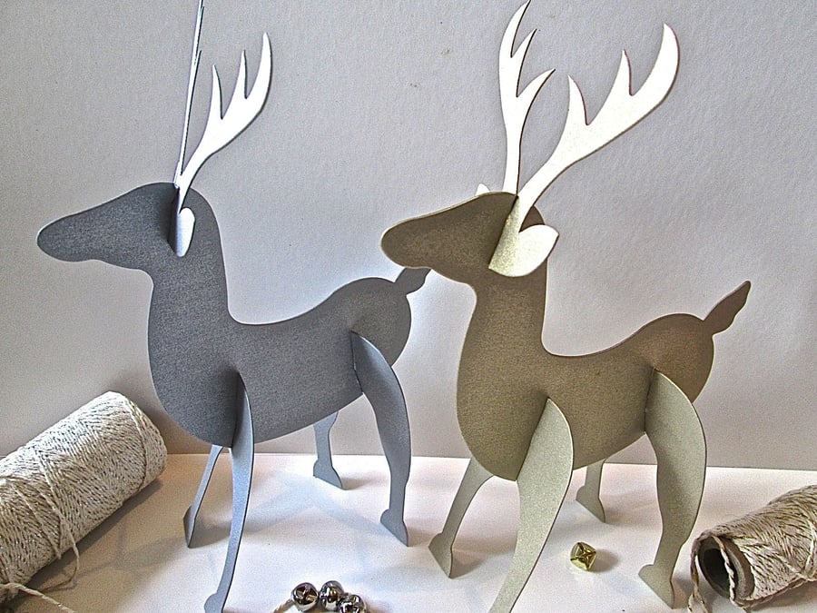 5 Silver or Gold Reindeer Place Settings Christmas Table Decorations
