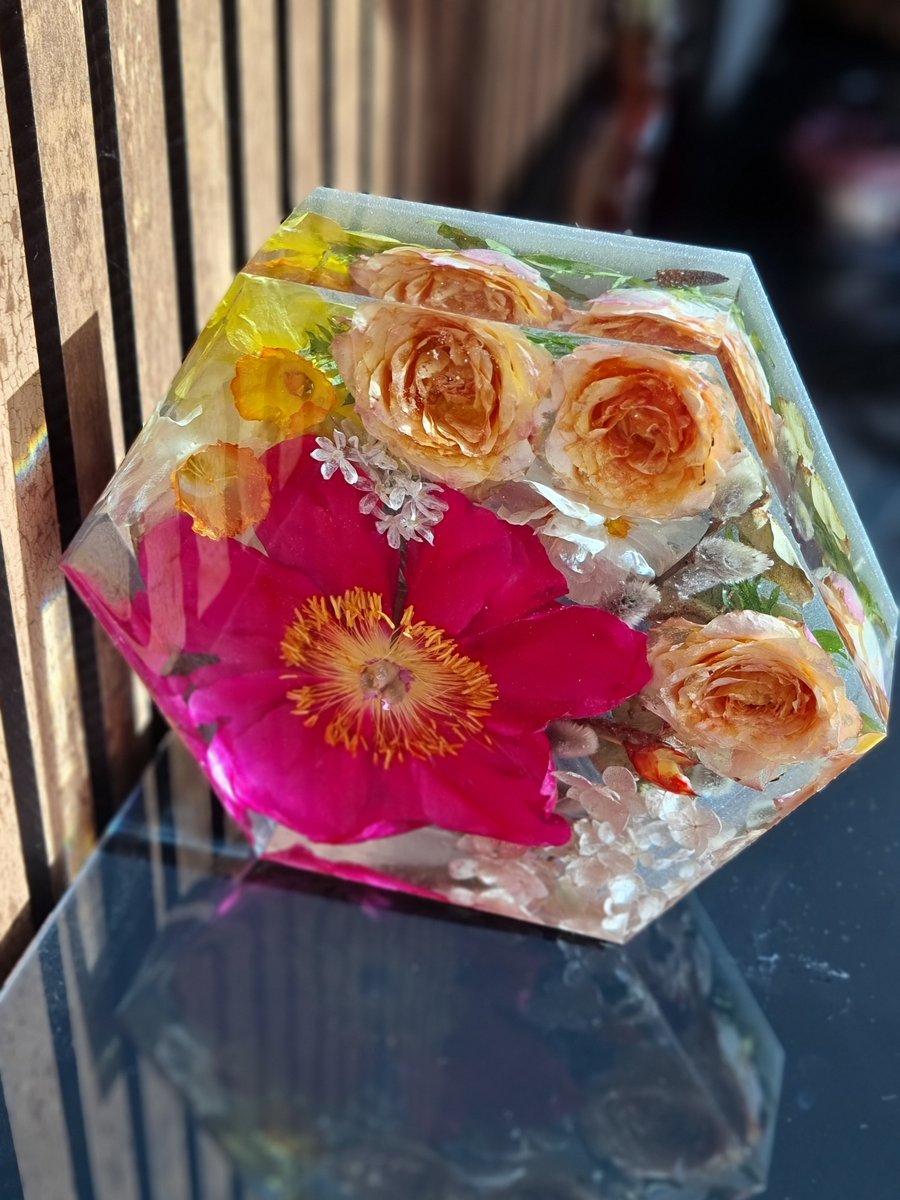 Hexagon Resin Flower Block Custom Wedding Bouquet Preservation Real Dried Blooms