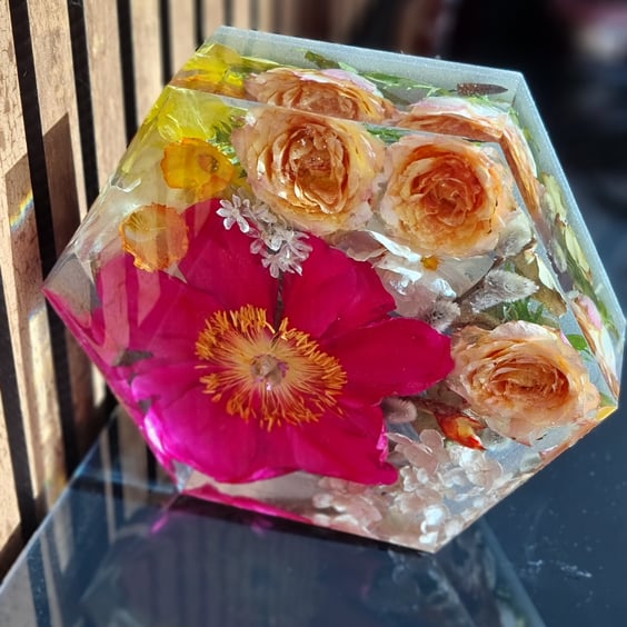 Hexagon Resin Flower Block Custom Wedding Bouquet Preservation Real Dried Blooms
