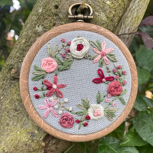Floral Wreath Printable Embroidery Pattern