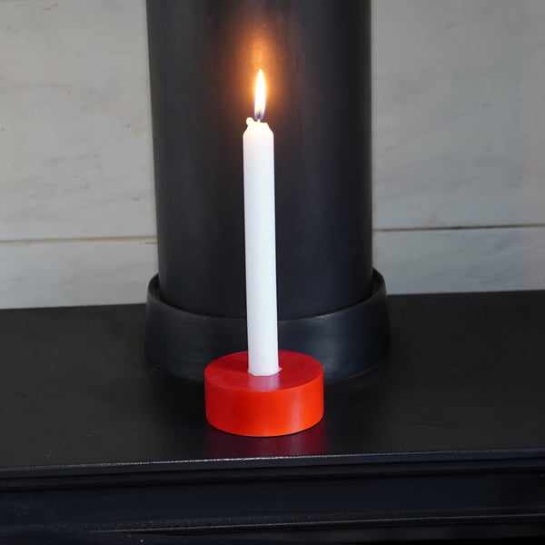 Round candle base