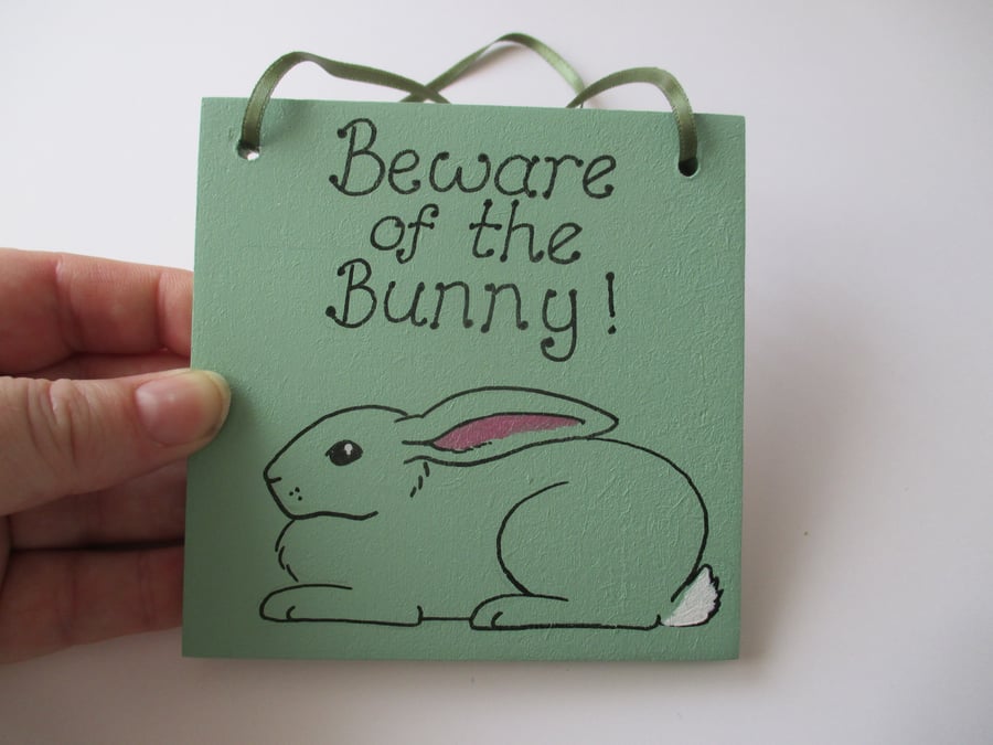 Beware of the Bunny Wooden Sign Rabbit Picture Hanging Decoration