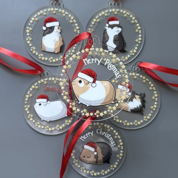 Guinea pig Christmas decoration. Personalised guinea pig Christmas bauble.