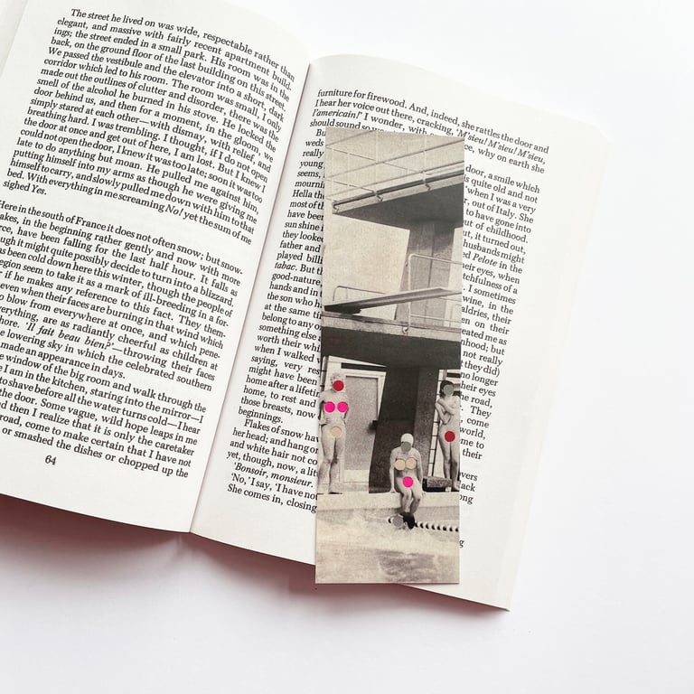 Swimming Pool Bookmark - Modesty