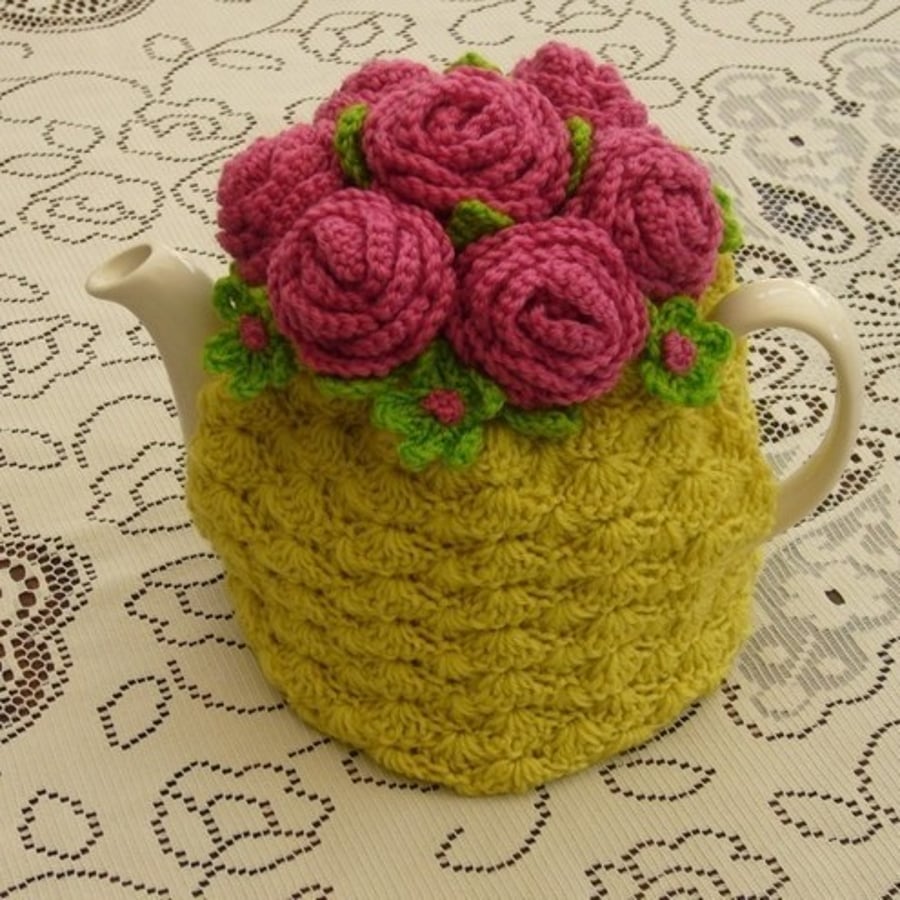 Crochet Tea Cosy/Pink with Roses (Made to order)