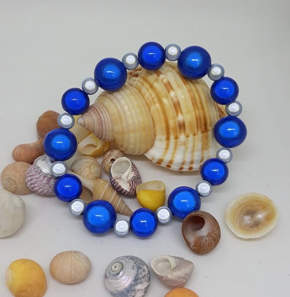 BR306 two tone blue miracle beaded bracelet