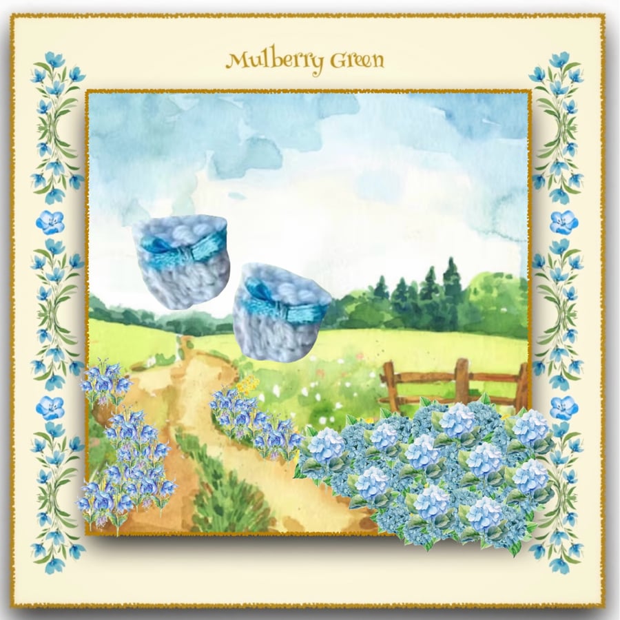 Pale Blue Mittens or Bootees to fit Baby Daisy 