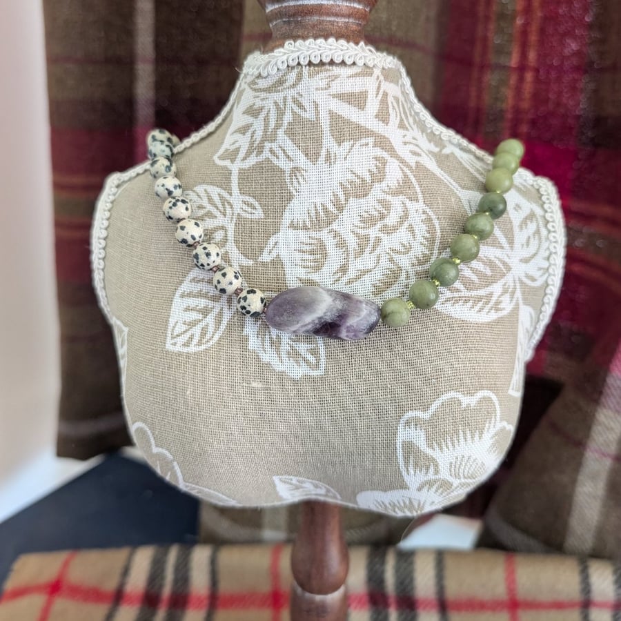 The Dahlia Necklace 