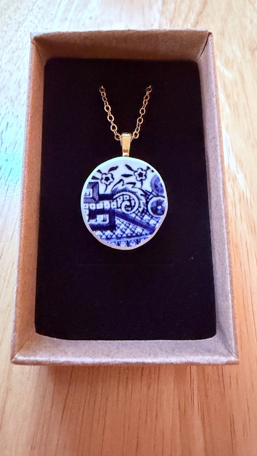 Upcycled bone china necklace blue willow pattern