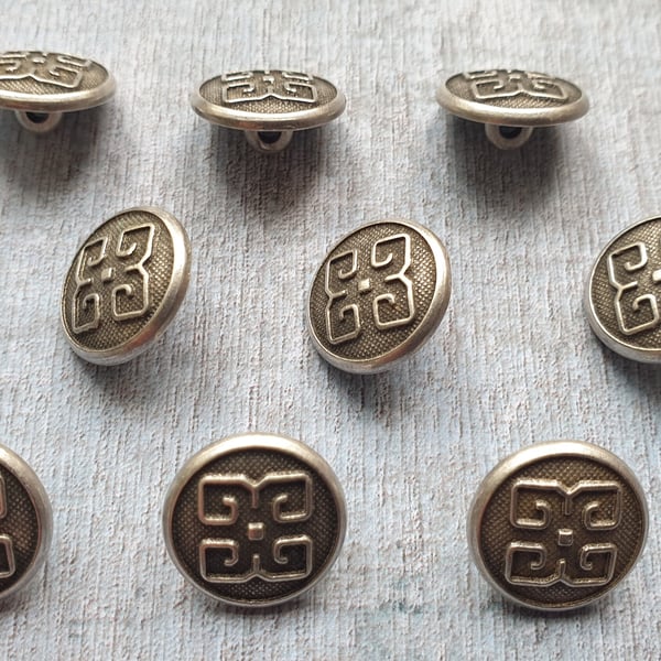 9 16" 15mm 24L CELTIC style Buttons 1980s Vintage Antique Silver x 6