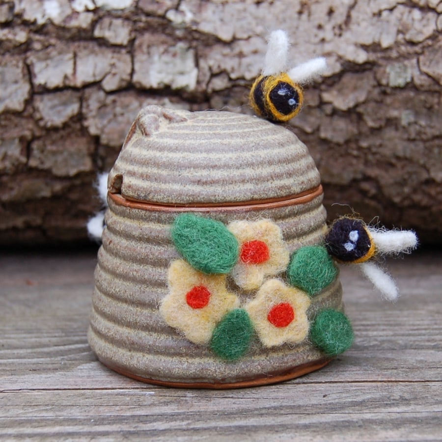 Vintage Honey Pot decorated with needle felted bees and flowers 