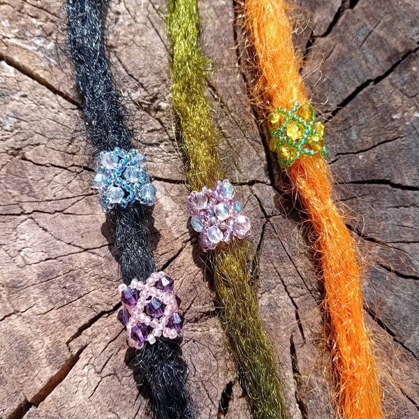 Lattice netting dreadlock beads