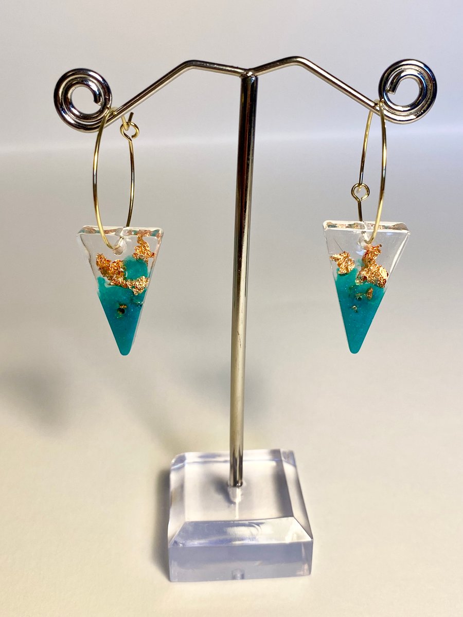 Handmade green resin and copper flake triangle hoop earrings