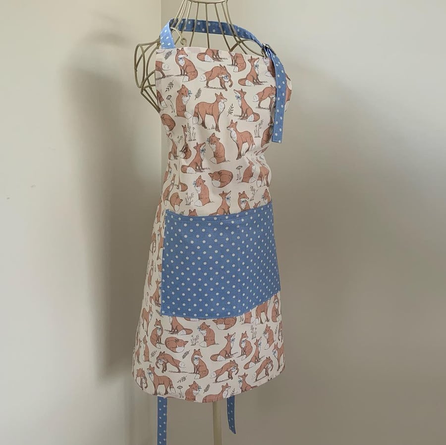 Gorgeous Foxy Full Apron with centre pocket and adjustable neck strap