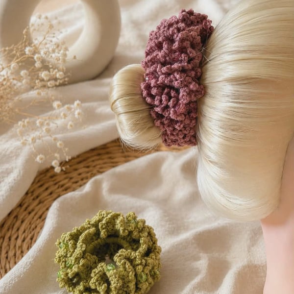 Ruffled Crochet Scrunchie with Beads - Handmade Acrylic Accessory - Green or Pin