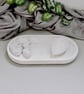 White Autumn Leaf & Pinecone Set with Tray - Image 4
