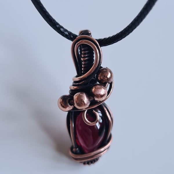 Handmade Natural Red Garnet & Copper Pendant Necklace Gift Box Crystal Jewellery