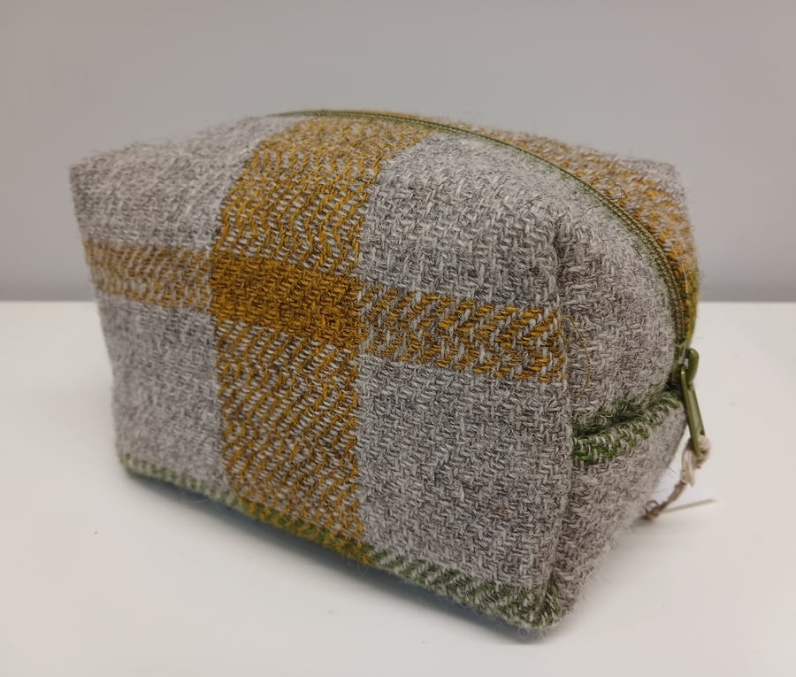Handwoven Box Bag