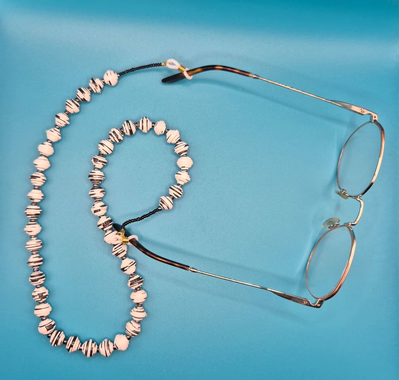Glasses chain  made with black and white paper beads
