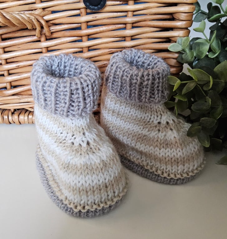 Designer Hand Knitted Merino Wool Baby Booties 0-3 months size 