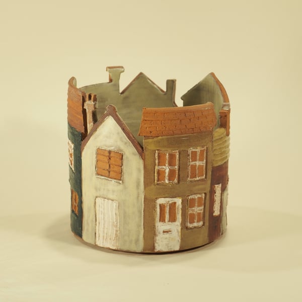 Terracotta Street Scene Pot 1