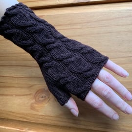 wrist warmers merino wool brown 