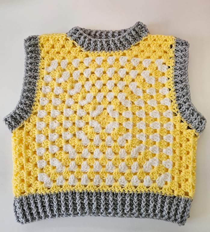Adult crochet cropped sweater vest