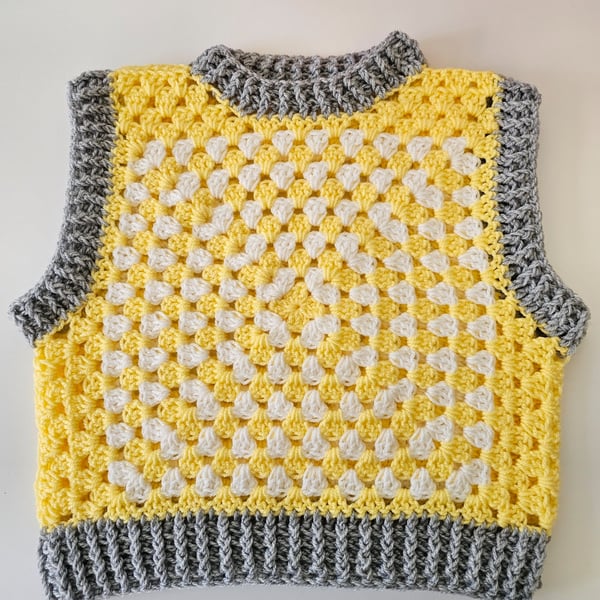 Adult crochet cropped sweater vest