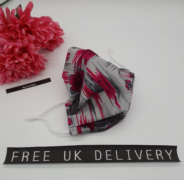 Face mask,  medium,  adjustable,  3 layer, nose wire, washable in pink and grey.