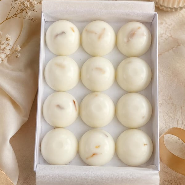 12 Bergamot, Lavender & Vanilla Wax Melts - Handmade Gift Box - Plastic Free