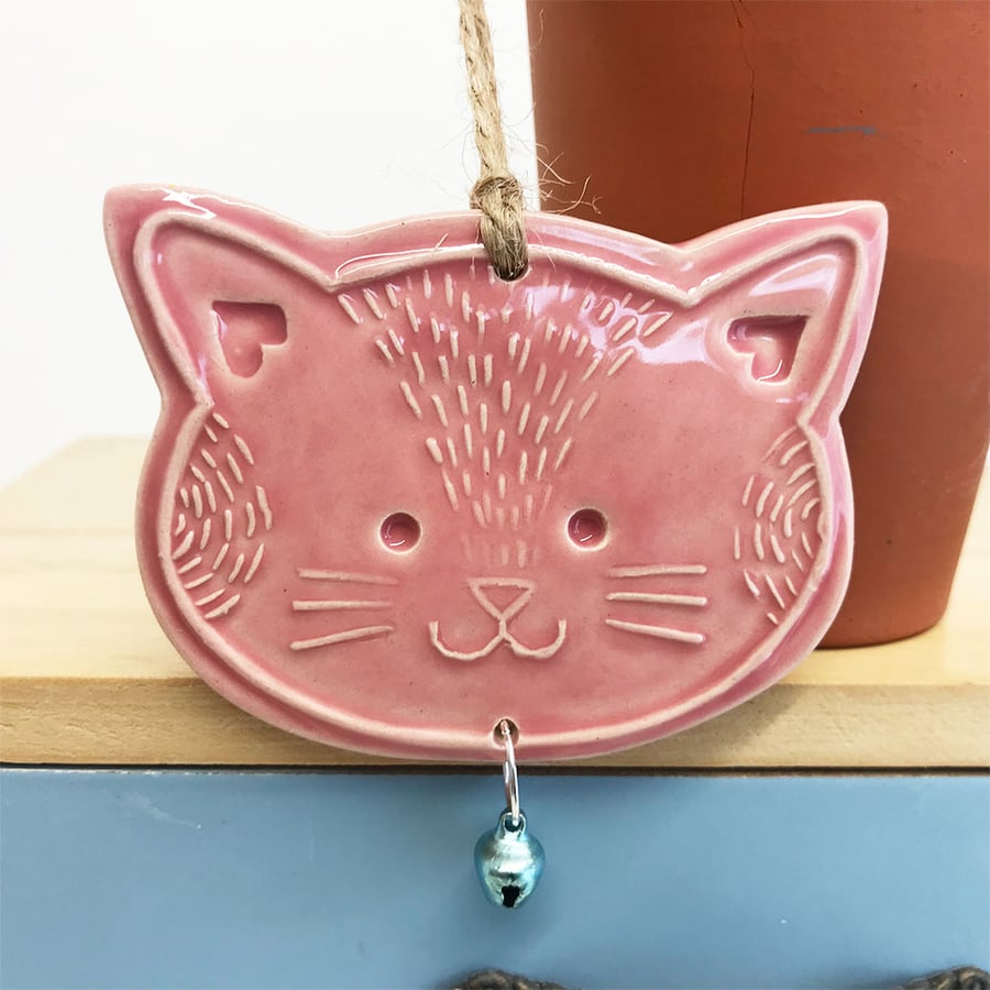 Ceramic Cat decoration with little bell (pink)