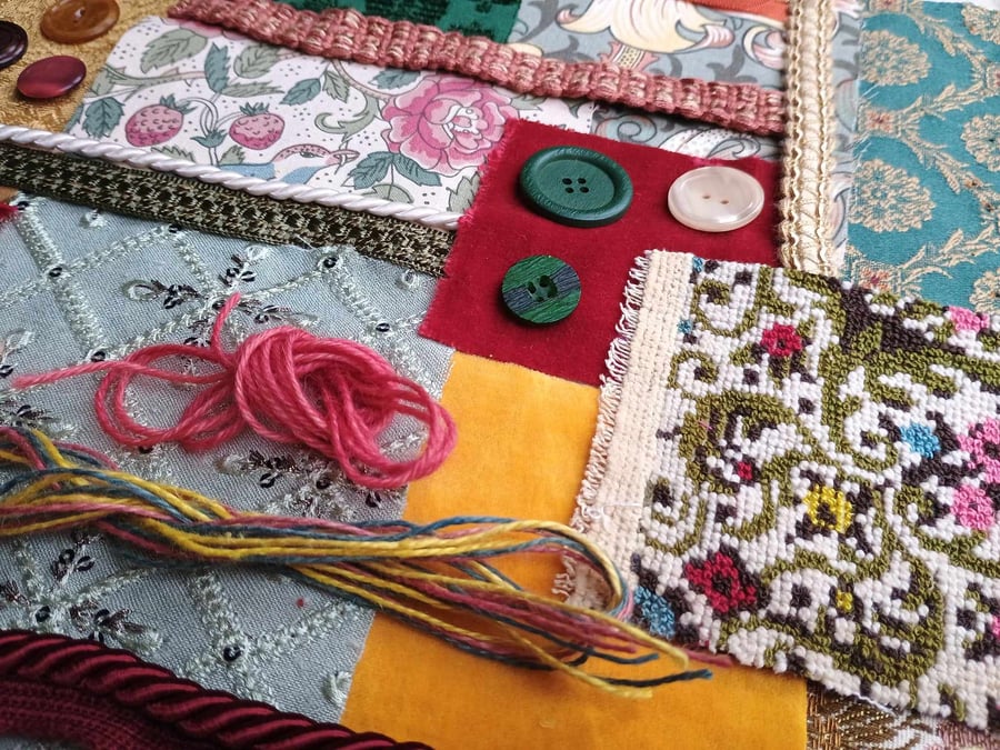 Slow Stitching Starter Kit - Christmas Red Theme