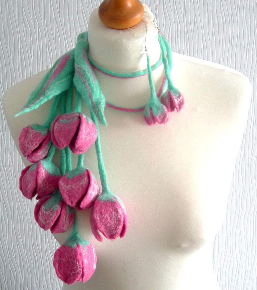 Wool Jewelry felted NECKLACE-SCARF-BELT-EARRINGS-MINT  FRESH-