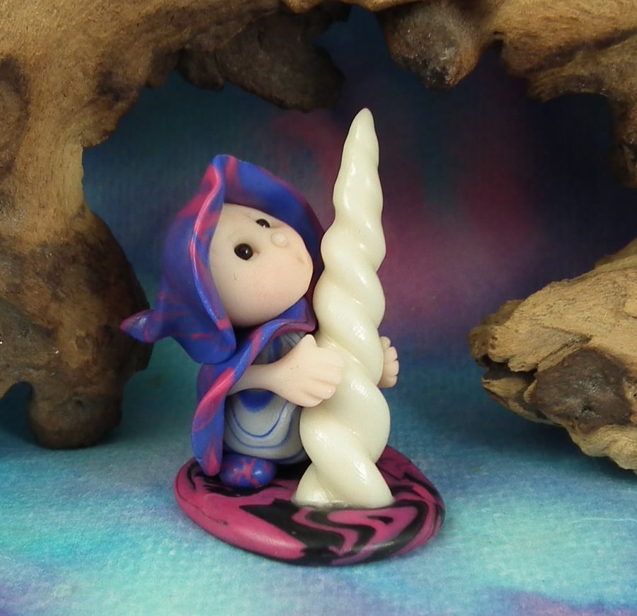 Tiny Forager Gnome 'Pandora' with glowing unicorn horn OOAK Sculpt