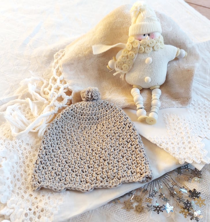 Organic Baby Hat, certified cotton, Christmas gift, newborn up to 6 months