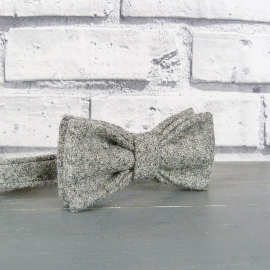 Boys Bow Tie - Grey Yorkshire Twill Tweed 